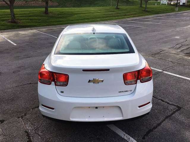 Chevrolet Malibu Limited 2016 photo 6